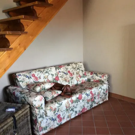 Intero Casale Tipico Toscano
