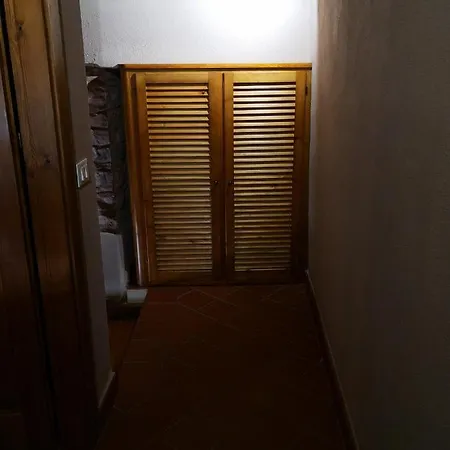 Intero Casale Tipico Toscano Gragnola